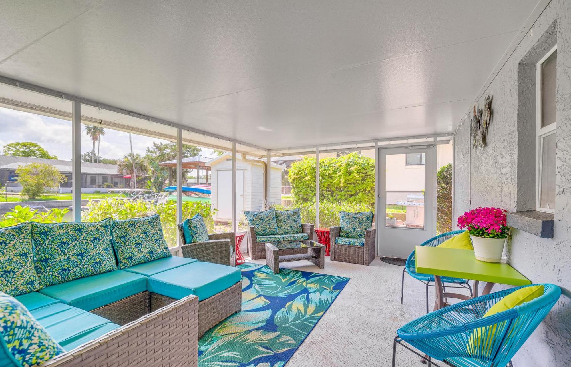 Crystal River Getaway With Dock, Kayaks And Bicycles! Luaran gambar